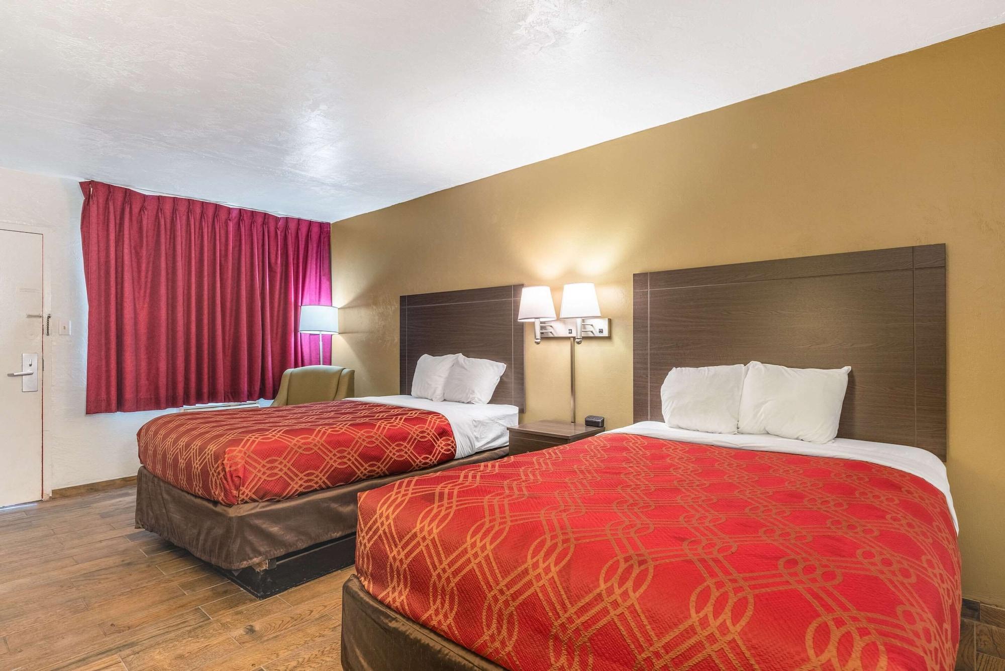 Econo Lodge University Гейнсвилл Экстерьер фото