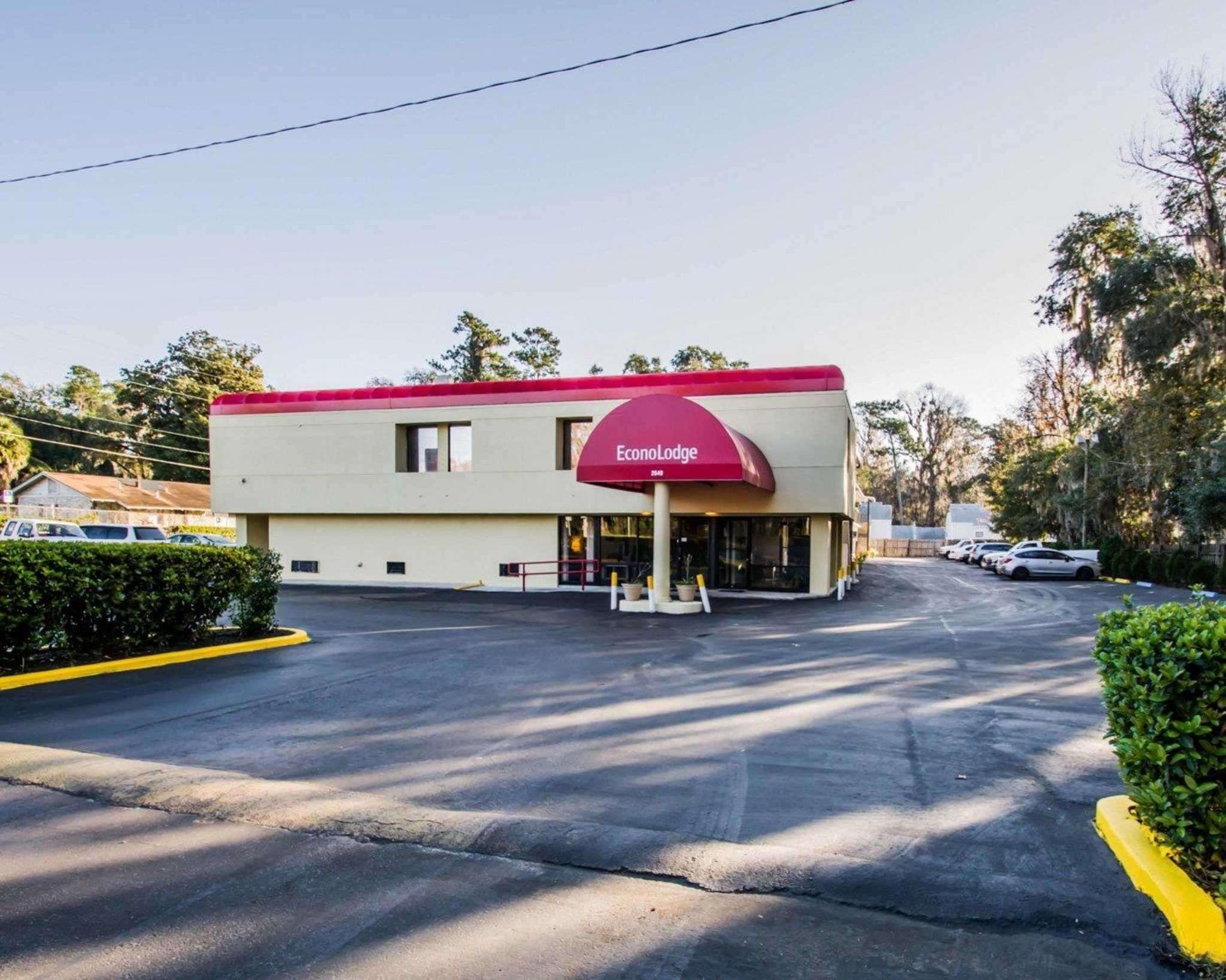 Econo Lodge University Гейнсвилл Экстерьер фото