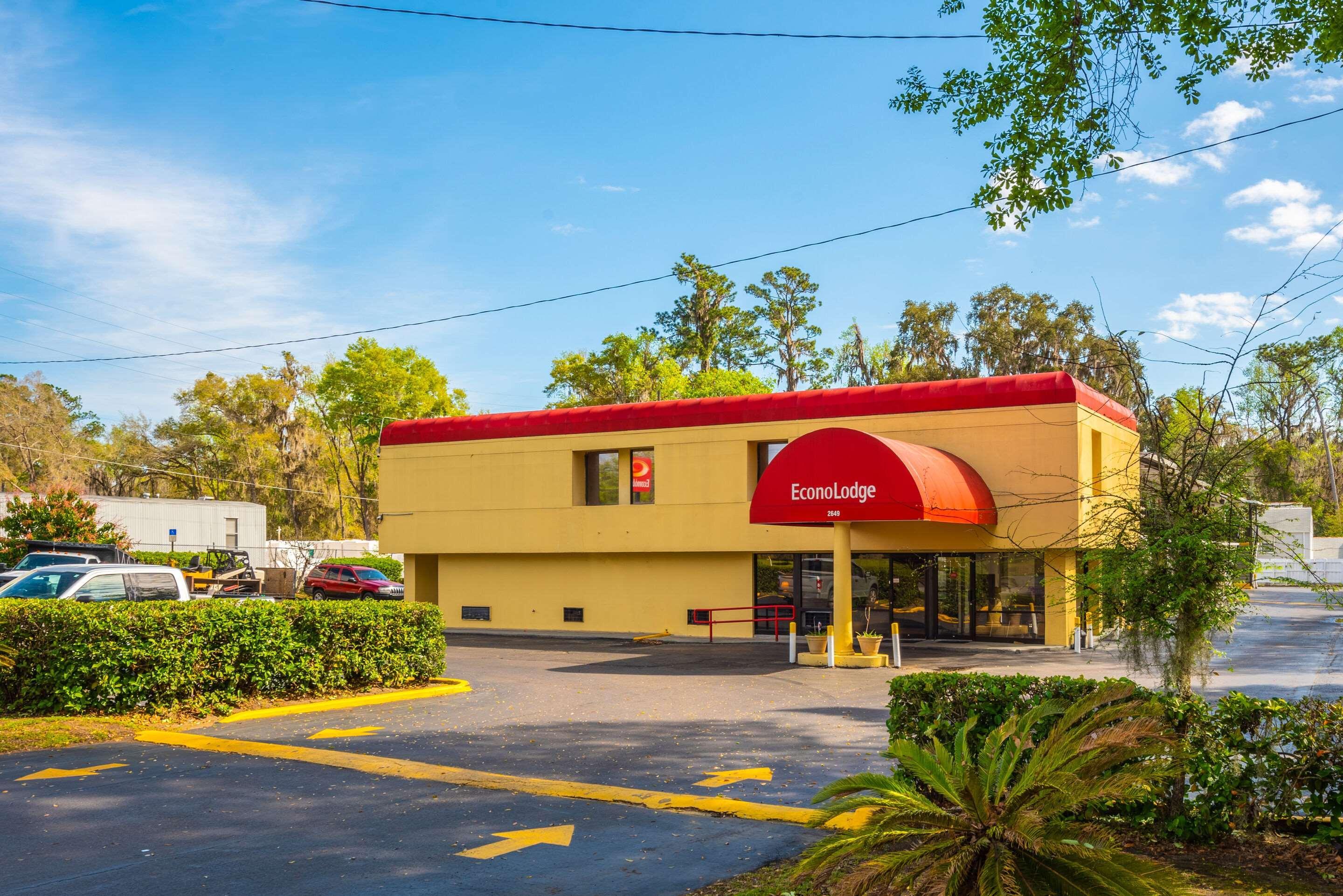 Econo Lodge University Гейнсвилл Экстерьер фото