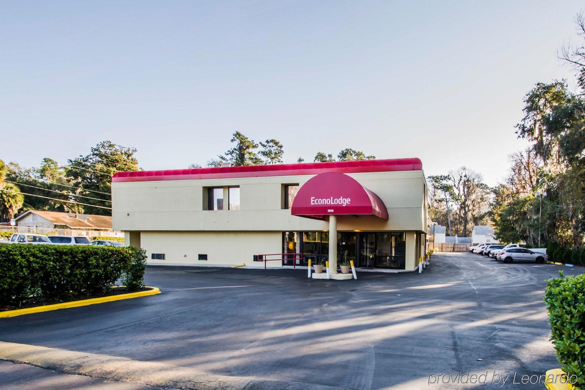 Econo Lodge University Гейнсвилл Экстерьер фото